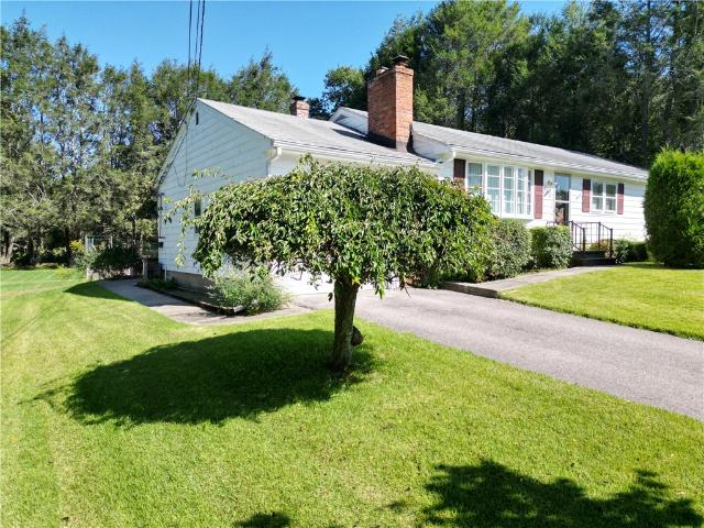 10 Brookdale Drive