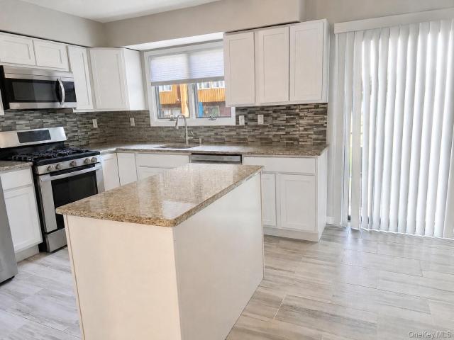10 Braemar Court