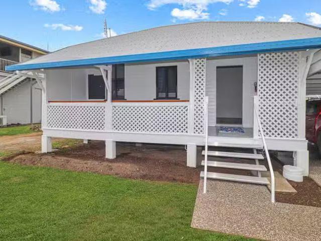 10 Bruce Parade, Lucinda, QLD 4850