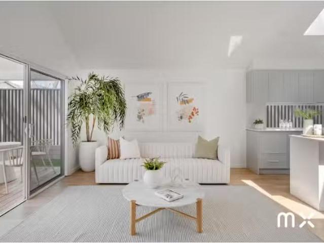 10 Buckland Street, Fernhill House for rent Listed by Hilary.