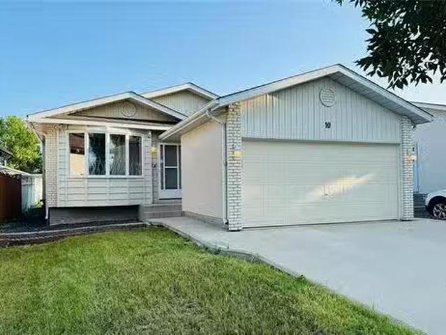 10 Burpart Pl, Winnipeg, MB, R2R 2T3 house for sale Listing.