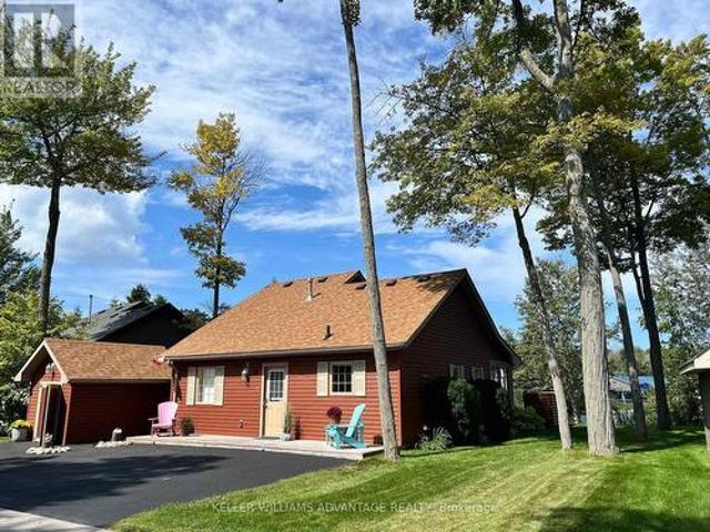 10 Cabin Crescent, Wasaga Beach, ON, L9Z 1X7 house for sale | Listing ID S13744 | Royal LePage
