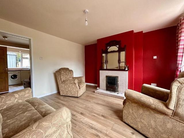 10 Castlebalfour Park, Lisnaskea, BT92 2GD