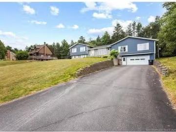 10 Cedar St, Miramichi, NB, E1N 3M8 house for sale Listing.