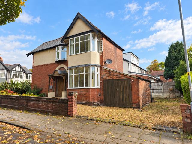 10 Chassen Road, Bolton BL1, 3 bed detached house to rent, £1,450 pcm | PrimeLocation