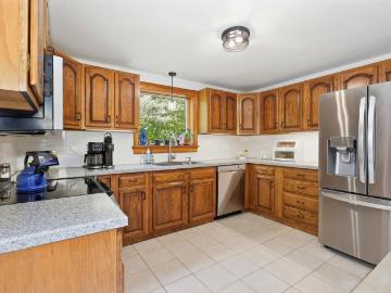 10 Checkerberry Lane