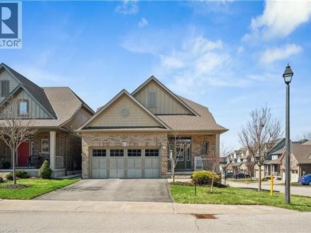 10 Chestnut Drive, Rockwood, ON, N0B 2K0 house for sale | Listing ID 40845 | Royal LePage