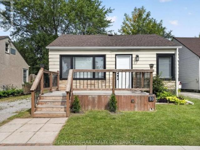10 Churchill Avenue, Welland Lincoln/Crowland, ON, L3B 4Y5 house for sale | Listing ID X13765 | Royal LePage