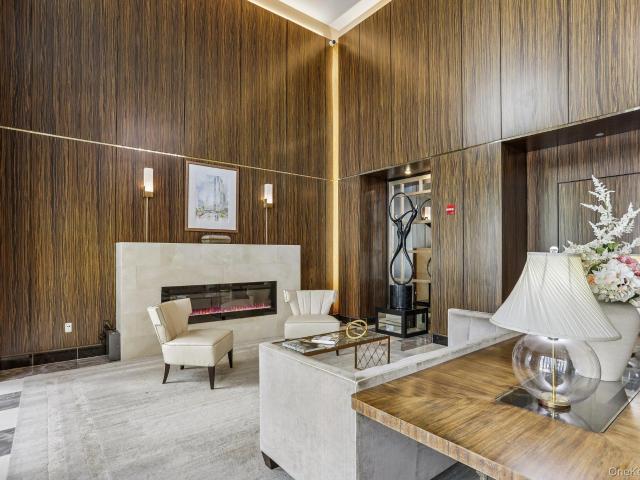 10 City Place 9C