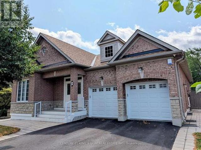 10 Coakwell Drive, Markham, ON, L6B 0L7 house for sale | Listing ID N13692 | Royal LePage