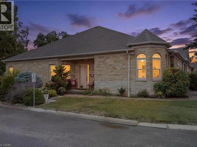 10 Cobblestone Drive Unit# 25, Paris, ON, N3L 4G8 townhouse for sale | Listing ID 40860 | Royal LePage