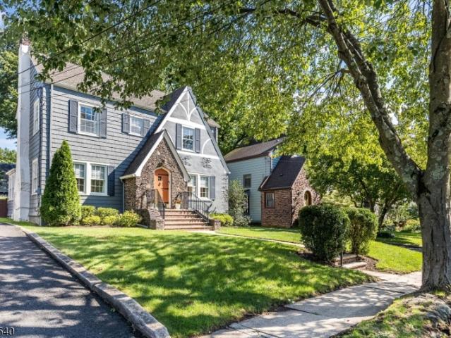 10 Colgate Rd
