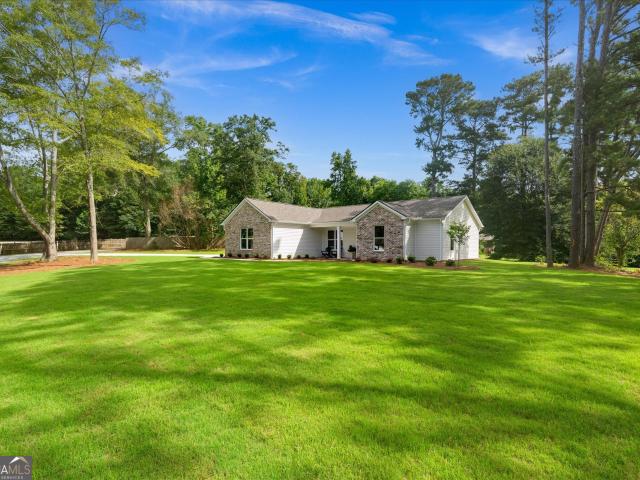 10 Colonial Drive