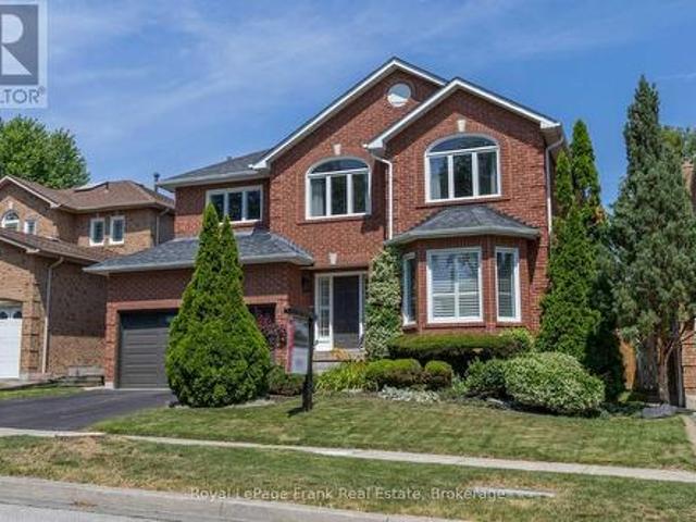 10 Cork Drive, Whitby, ON, L1R 2C7 house for sale | Listing ID E13608 | Royal LePage