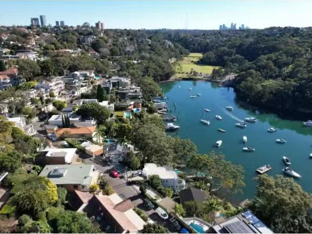 10 Cowdroy Avenue, Cammeray House for rent Listed by Martha W.