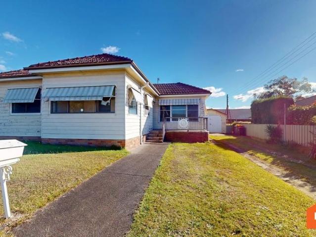10 Crest Road, Wallsend NSW 2287