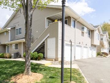 10 Crestmont Road