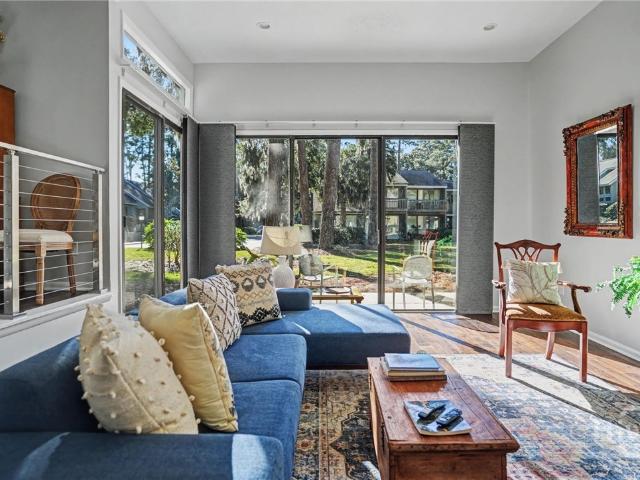 10 Dame Kathryn Drive