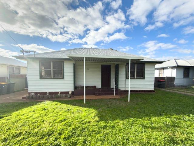10 Donald Street, West Tamworth