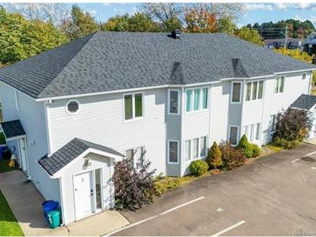 10 Dock St, Shediac, NB, E4P 1P6 Luxury House for sale | Listing ID NB148866 | Royal LePage Carriage Trade Luxury Properties