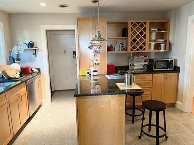 10 Duxbury Rd, Newton, US, MA