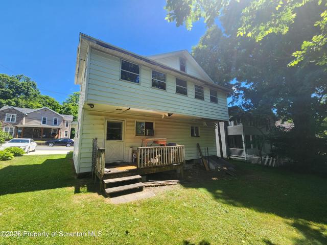 10 E Harrison Street