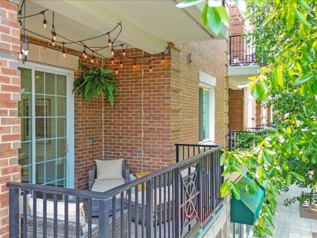 10 E Washington Street Unit 2J
