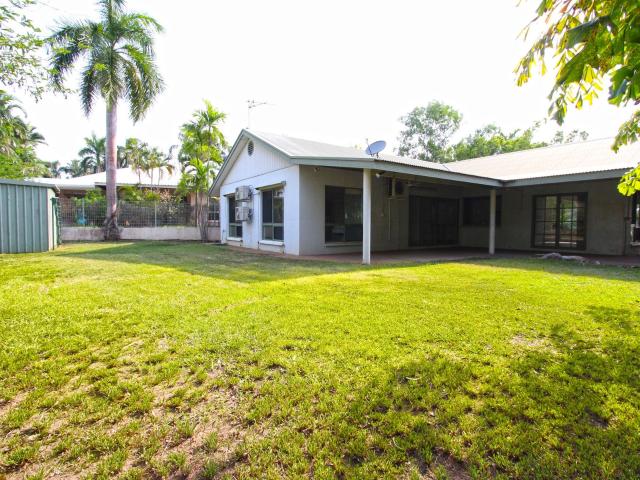 10 Edgecumbe Court, Gray