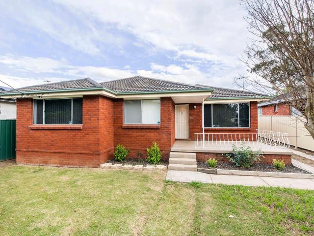 10 Epping Close Cambridge Park