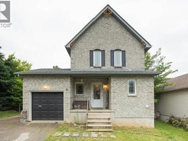 10 Evergreen Court, Brantford, ON, N3T 5J6 house for sale | Listing ID 40853 | Royal LePage