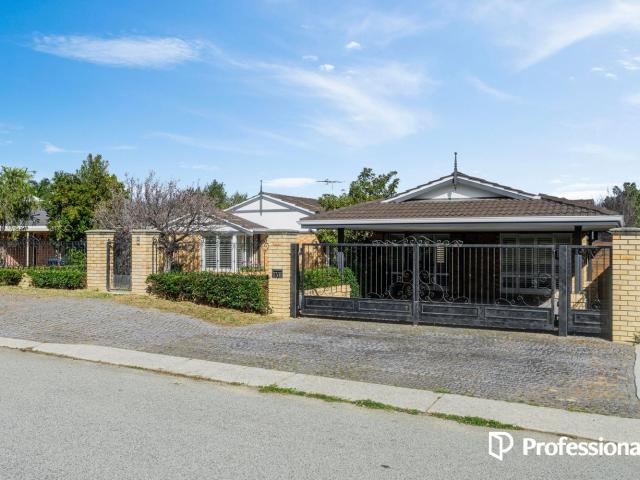 10 Finch CourtKingsley WA 6026, Australia
