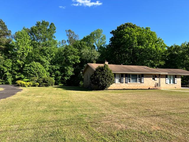 10 Forest Lane