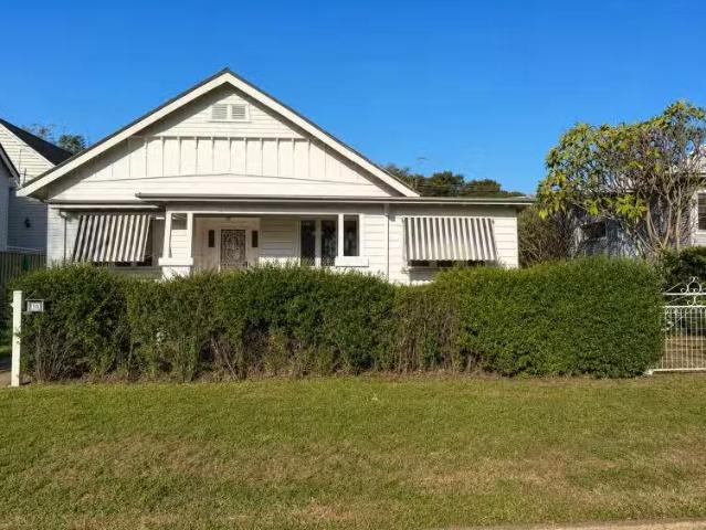 10 Frome Street, Moree House for rent Listed by Brooke Muller.