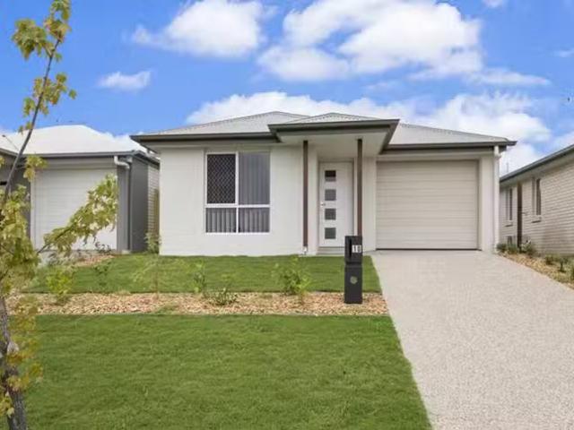 10 Gains Place, Glenvale, QLD 4350
