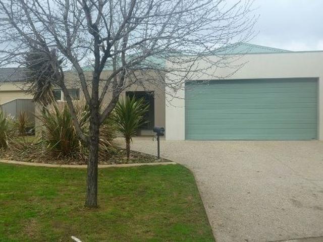 10 Garden Cove, West Wodonga