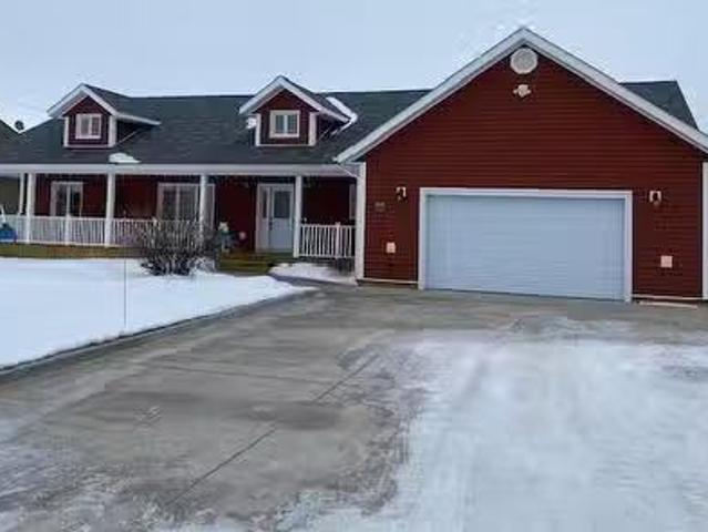 10 Garland Street, Happy Valley Goose Bay, NL, A0P 1E0 house.