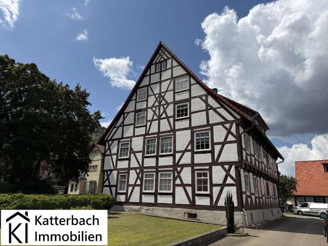10 gepflegte Wohneinheiten, 16 Garagen und zwei Nebengebäude in Goslar/Oker
