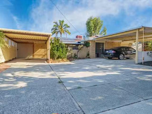 10 Gossamer Avenue, Mirrabooka, WA 6061