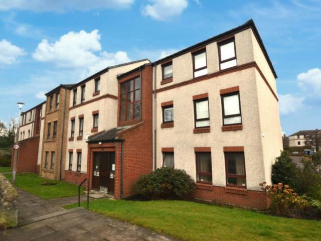 10 Gray's Loan, City of Edinburgh, EH10 5BS, United Kingdom | 2 bed apartment for rent #140655445 | Rentberry