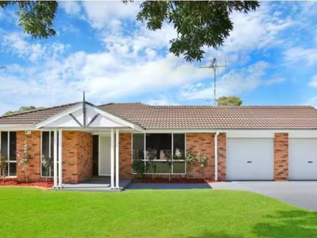 10 Gracelands Drive, Quakers Hill House for rent Listed by Gi.