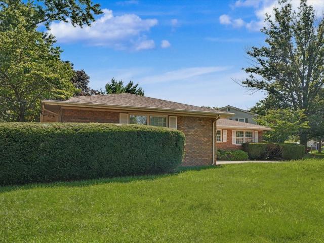 10 Greenfield Court