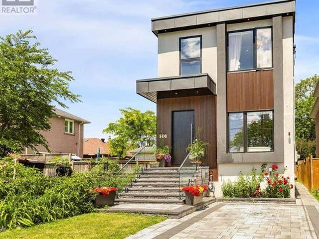 10 Hamstead Avenue, Toronto, ON, M4C 2S4 house for sale | Listing ID E14017 | Royal LePage