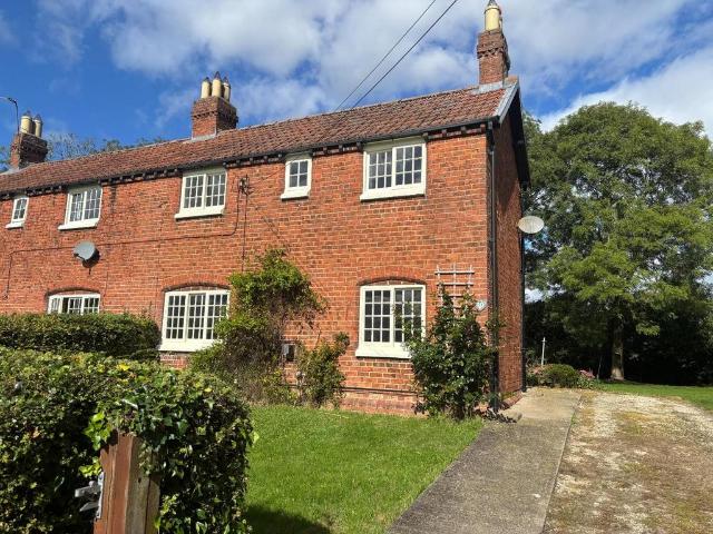 10, Harton, York, 2 bed house to rent £950 pcm £219 pw