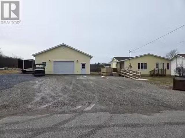 10 Harviews Lane, St Georges, NL, A0N 1Z0 house for sale Li.