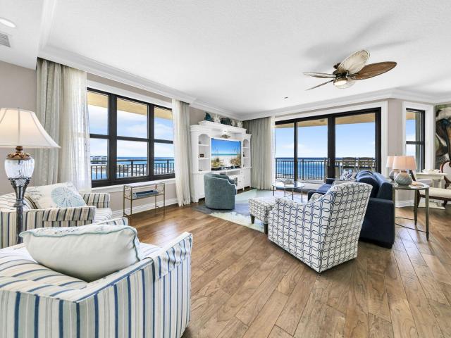 10 Harbor Boulevard #W325, Destin, US, FL