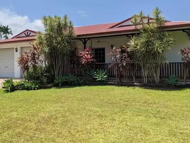 10 Harper Street, Mossman, QLD 4873