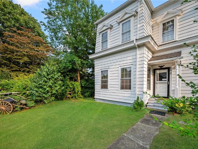 10 Hendricks Street