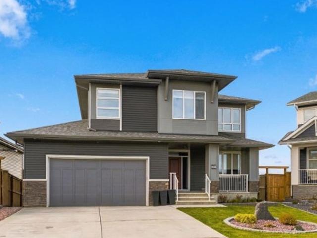 10 Heritage Close, Cochrane, AB, T4C 3G8 house for sale | Listing ID A2351 | Royal LePage