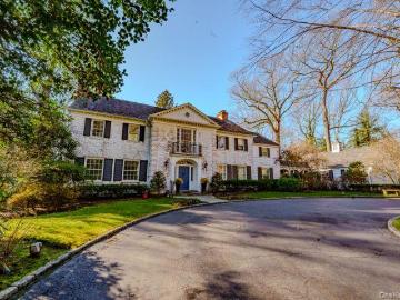 10 Hidden Pond, Glen Head, NY 11545 | MLS #992427
