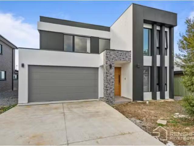 10 Hilltop Avenue, Cooranbong House for rent Listed by Rensha.